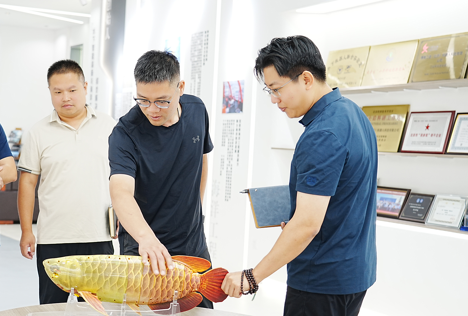 中国地质调查局廊坊中心到访博雅工道，为地下水监测寻找&ldquo;水下新视角&rdquo;